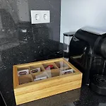 Hiking & Ocean شاليه *