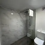 Hiking & Ocean شاليه *