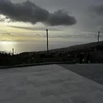 Chalet Hiking & Ocean Arco da Calheta (Madeira)