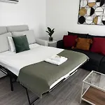 Hiking & Ocean شاليه *